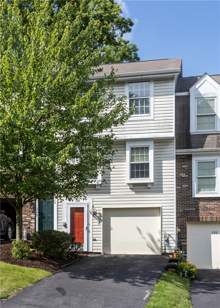 126 Rossmor CT — photo 3