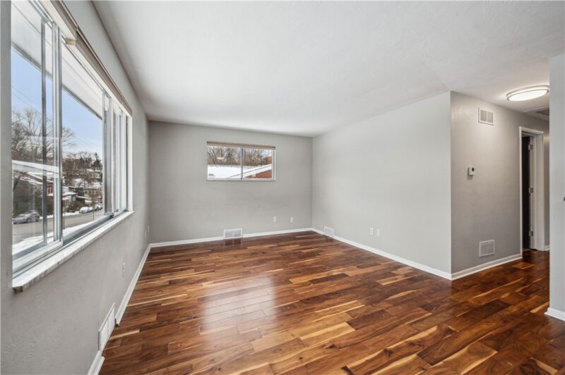 3407 Brighton Rd — photo 3
