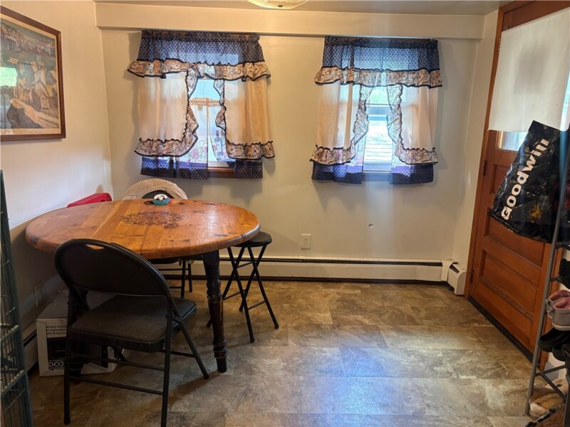 209 Howard St — photo 5