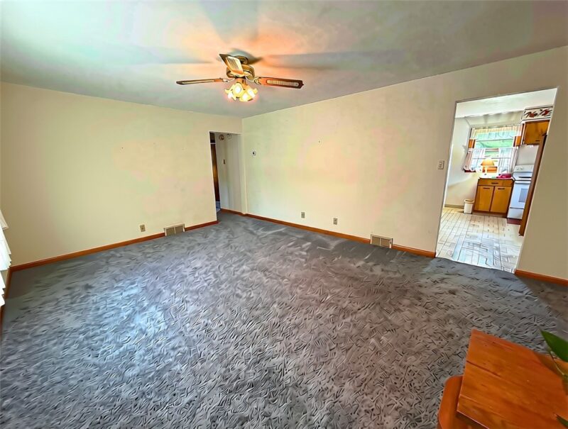 1398 S Center Street Ext — photo 5