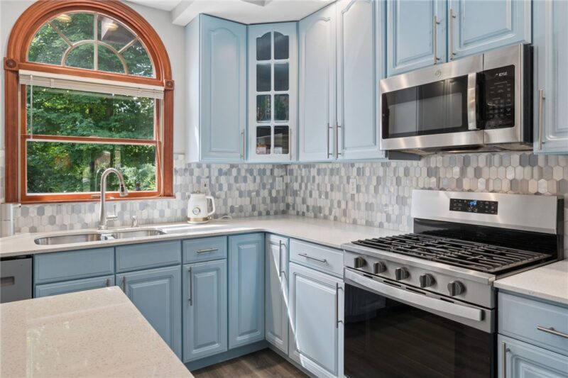 610 Kingfred Dr — photo 4