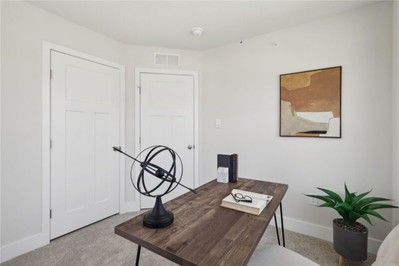 407 Harmon Court — photo 7
