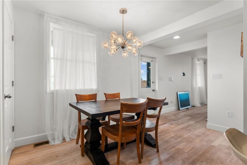 58 Sterling St — photo 6