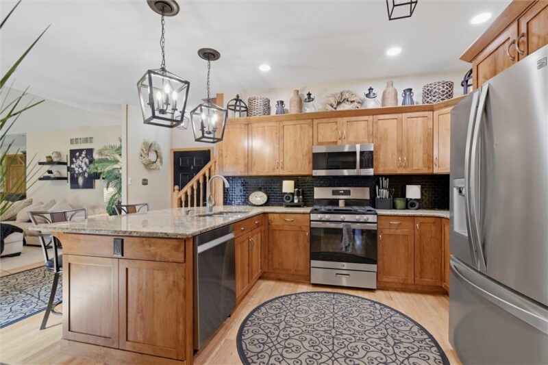 3646 Timber Ln — photo 8