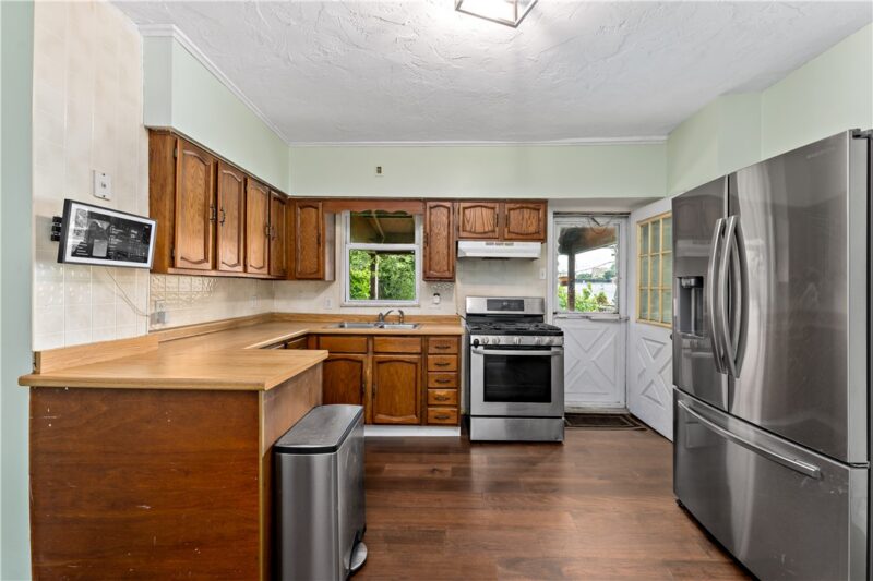 4426 Milgate Street — photo 4