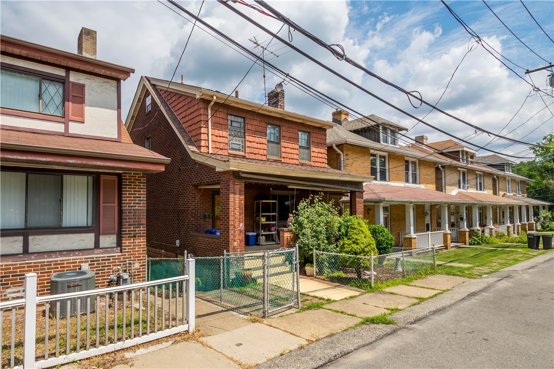 2812 Kenilworth St. — photo 1