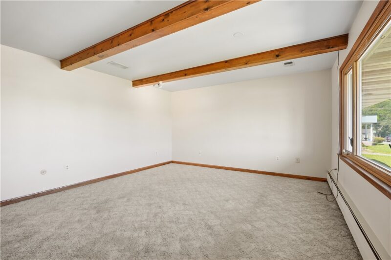 225 Horne Ave — photo 6