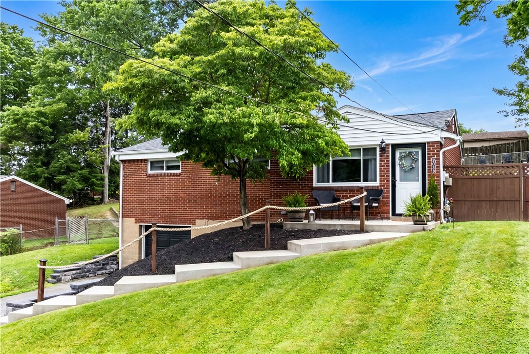 3513 W Stag Drive — photo 1