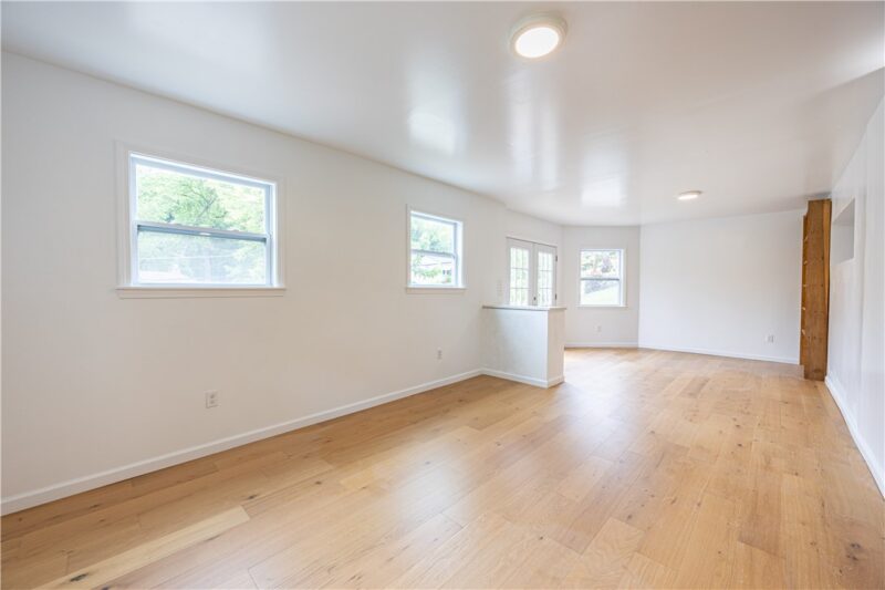 108 Lewis Dr — photo 5