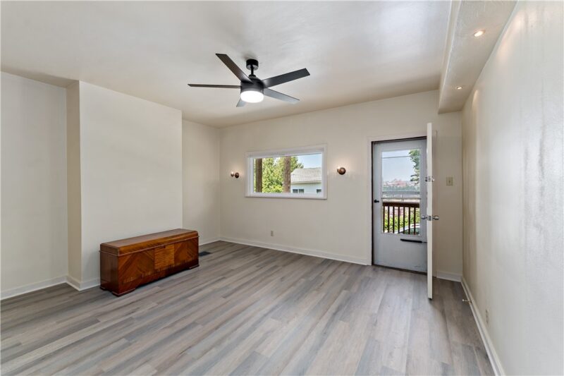 2722 Mission St — photo 3