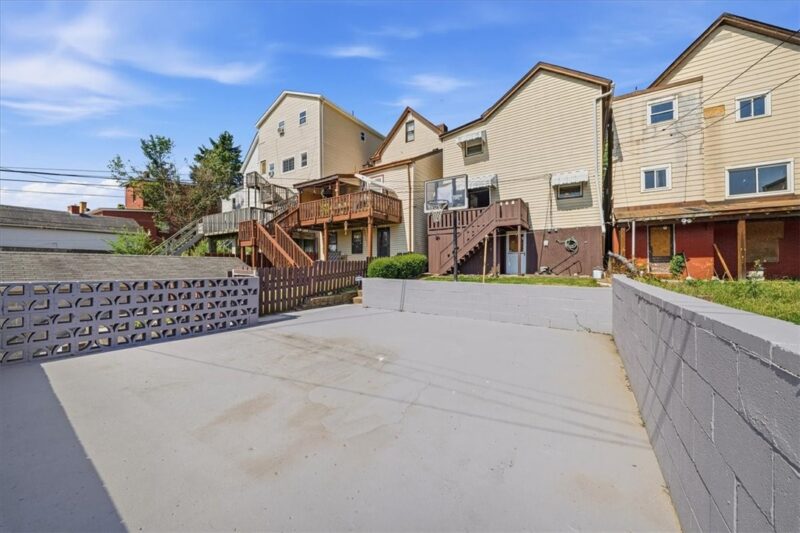 443 Carothers Ave. — photo 6
