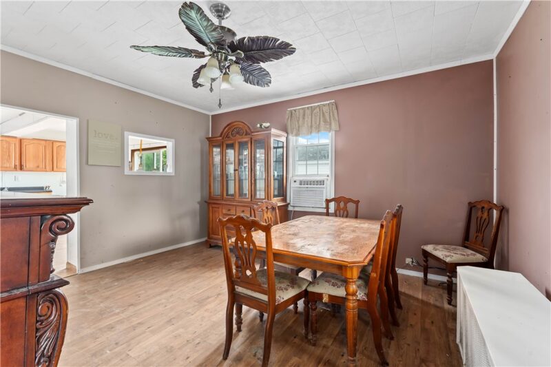 412 Commercial Ave — photo 6