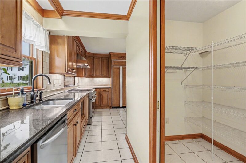 2349 Rochester Road — photo 7