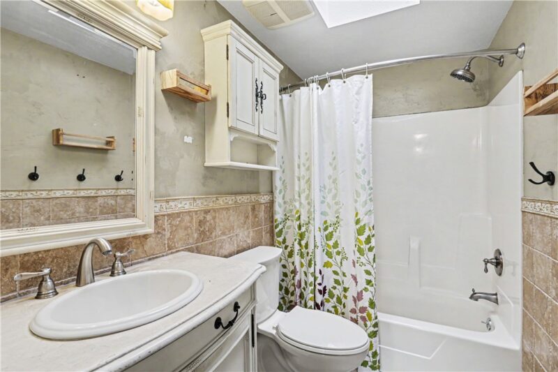 2349 Rochester Road — photo 8