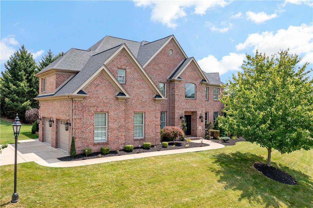 8000 Sherwood Dr — photo 1