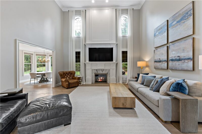 8000 Sherwood Dr — photo 4