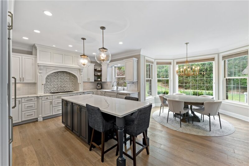 8000 Sherwood Dr — photo 8