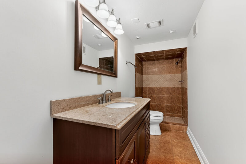 424 Glaids Drive — photo 4