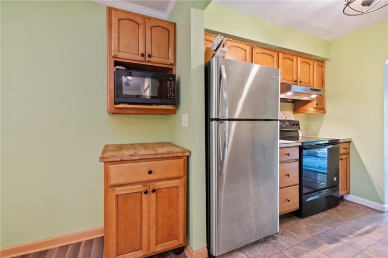402 Allenberry — photo 8