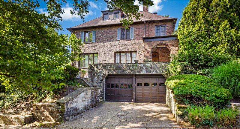 6430 BARTLETT ST — photo 4