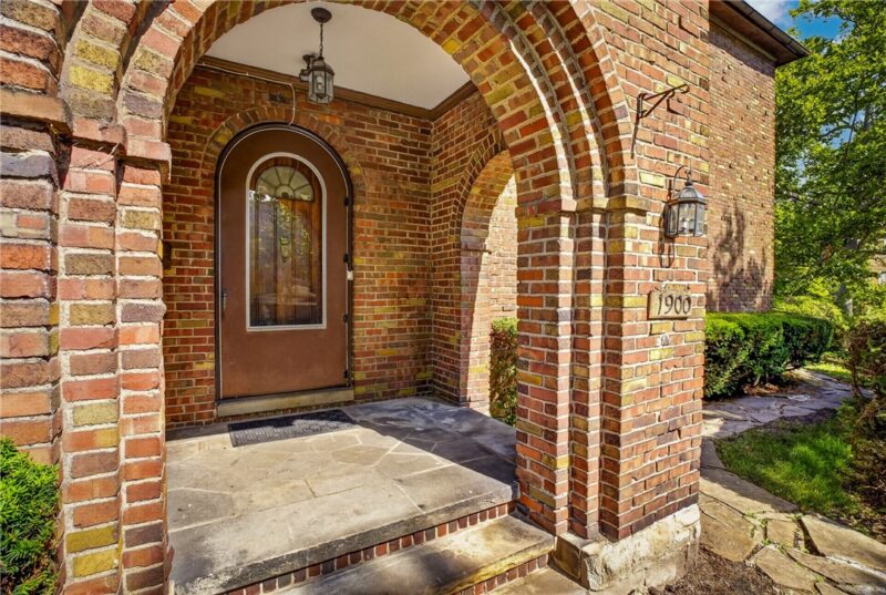 6430 BARTLETT ST — photo 5