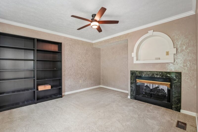 209 Jaclyn Dr — photo 6