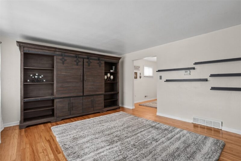1338 Tyndall Street — photo 6