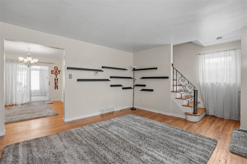 1338 Tyndall Street — photo 7