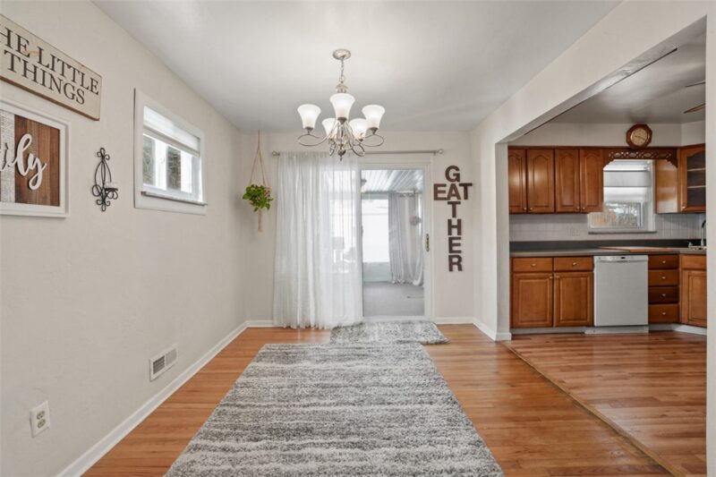 1338 Tyndall Street — photo 8