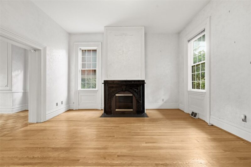704 Ivy Street — photo 8