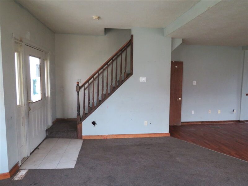 1119 Charles St — photo 2