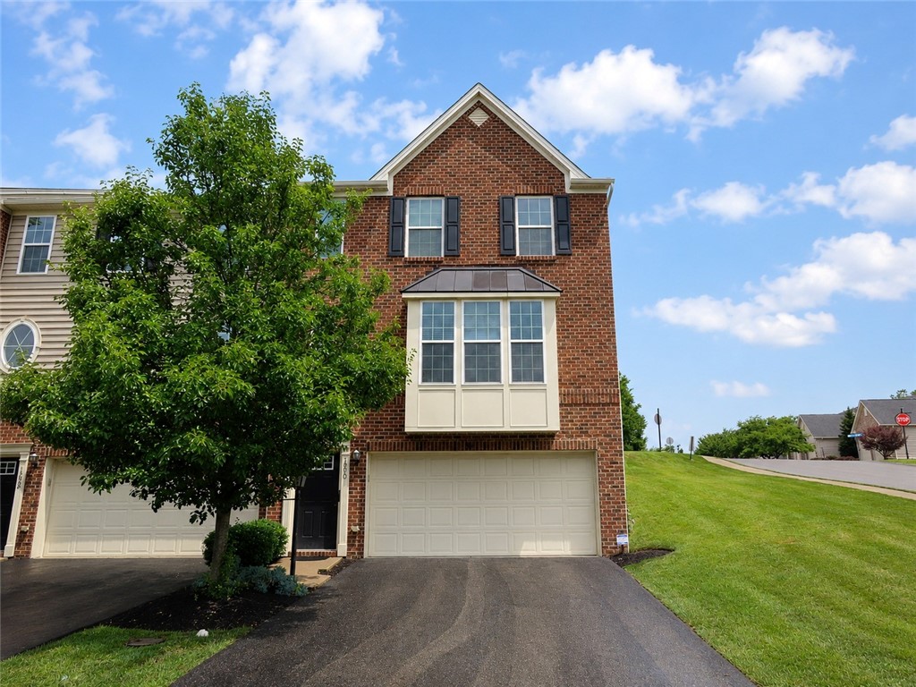 1000 Grey Fox Cir — photo 1