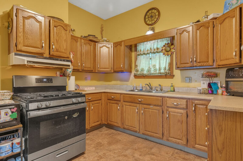 1300 W 9th STREET — photo 7