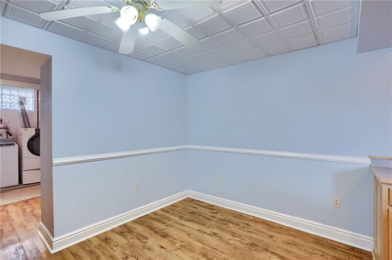 205 Howard Street — photo 6