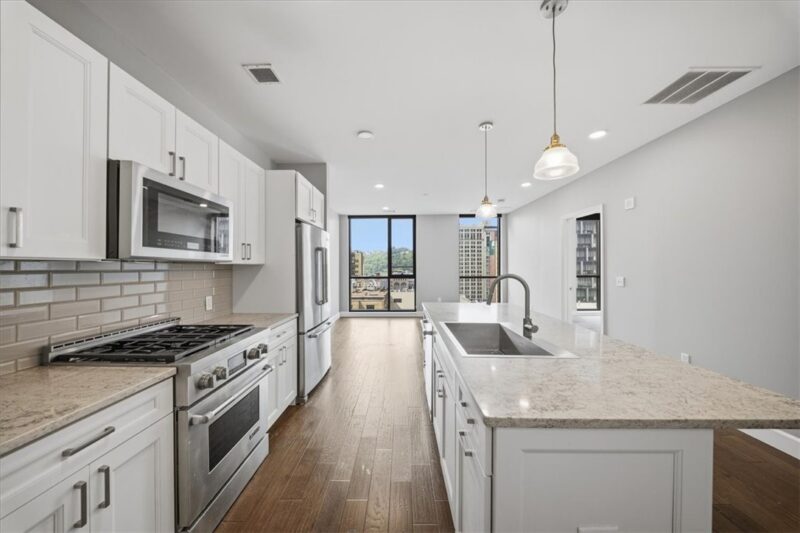350 Oliver Ave 1101 — photo 8