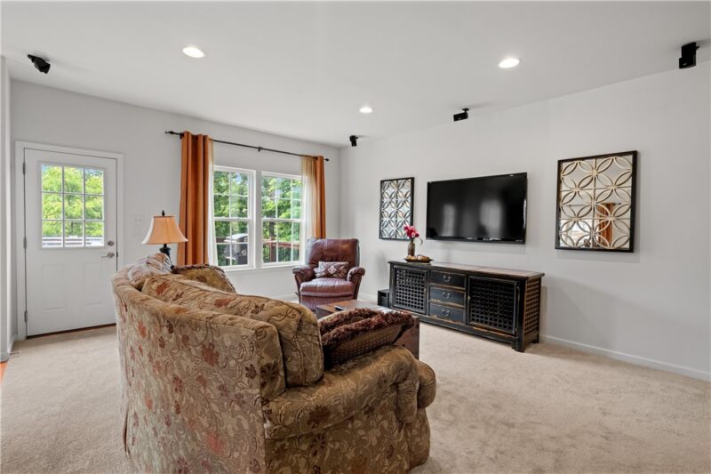 6359 Club Dr — photo 7