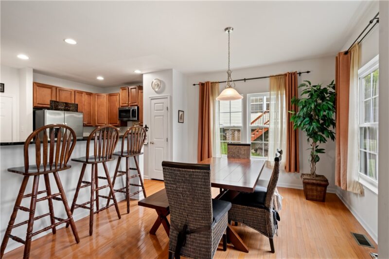 6359 Club Dr — photo 8