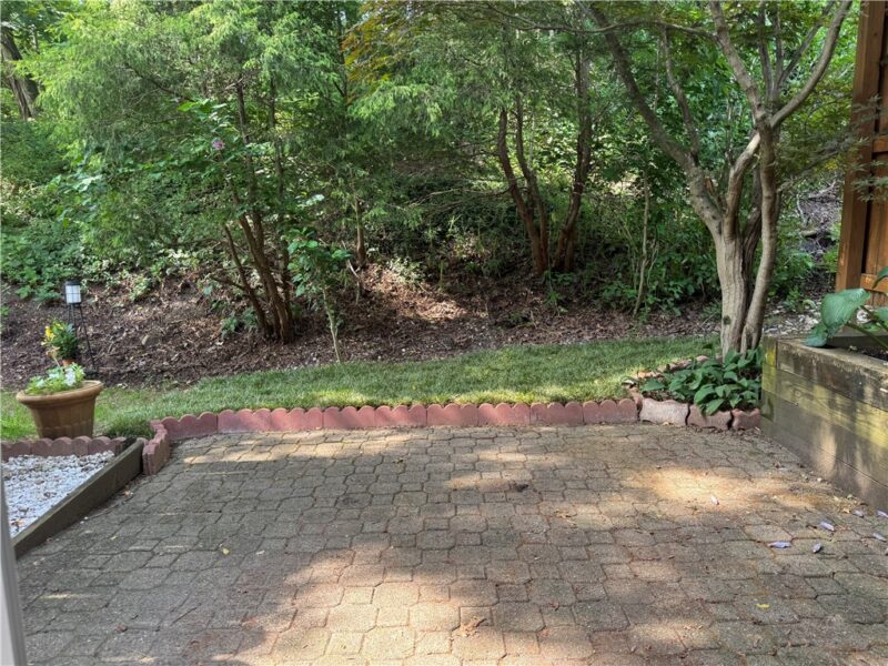 120 Spruce Ct — photo 7