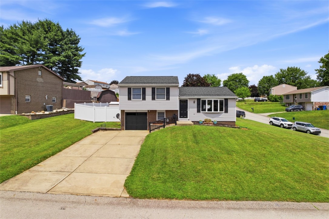850 Westchester Dr — photo 1