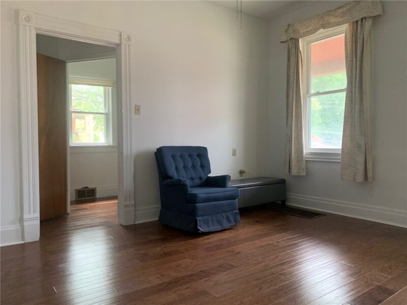 330 Kaercher St — photo 3