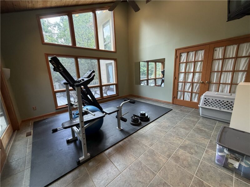 4900 Cole Road — photo 7