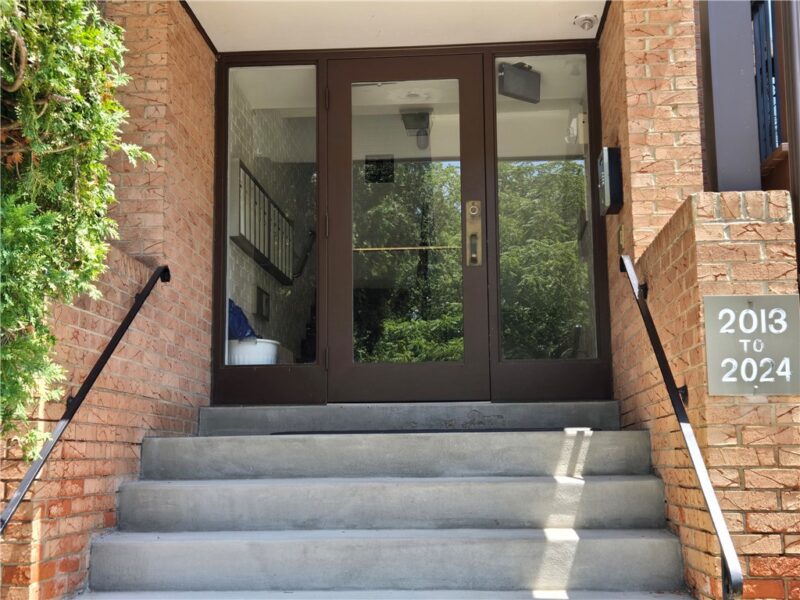 2017 Thornberry Drive — photo 2