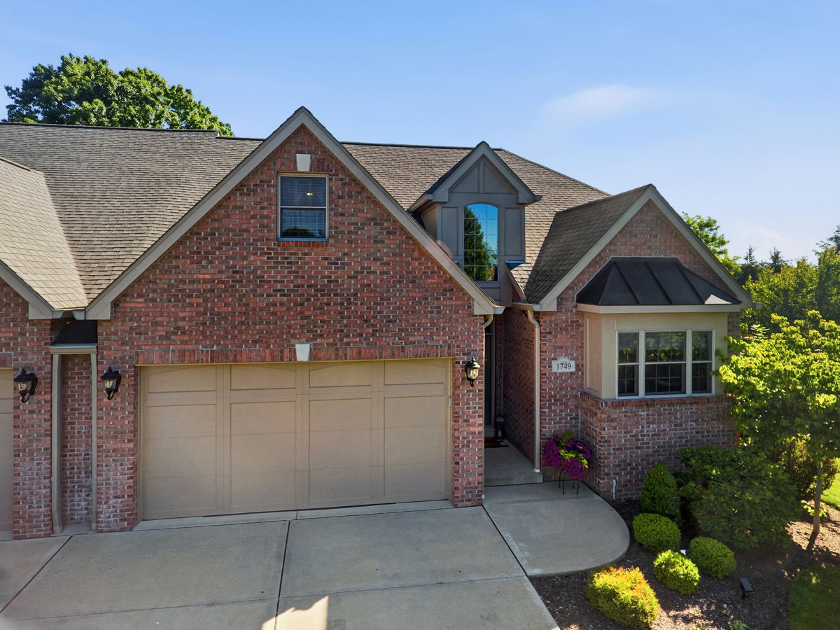 1749 Waterleaf DRIVE — photo 1