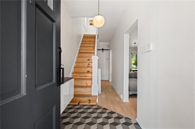 4224 Post Street — photo 3