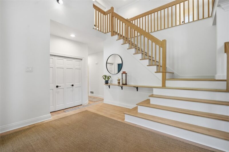 10489 Olde Villa Drive — photo 3