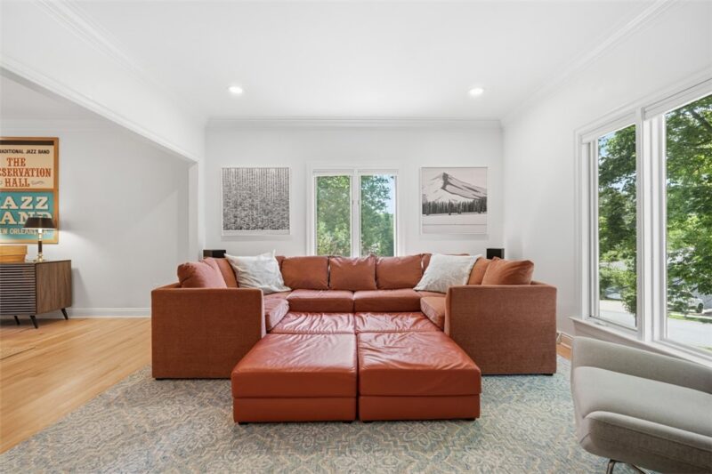 10489 Olde Villa Drive — photo 5