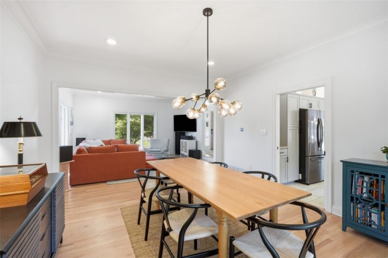 10489 Olde Villa Drive — photo 8