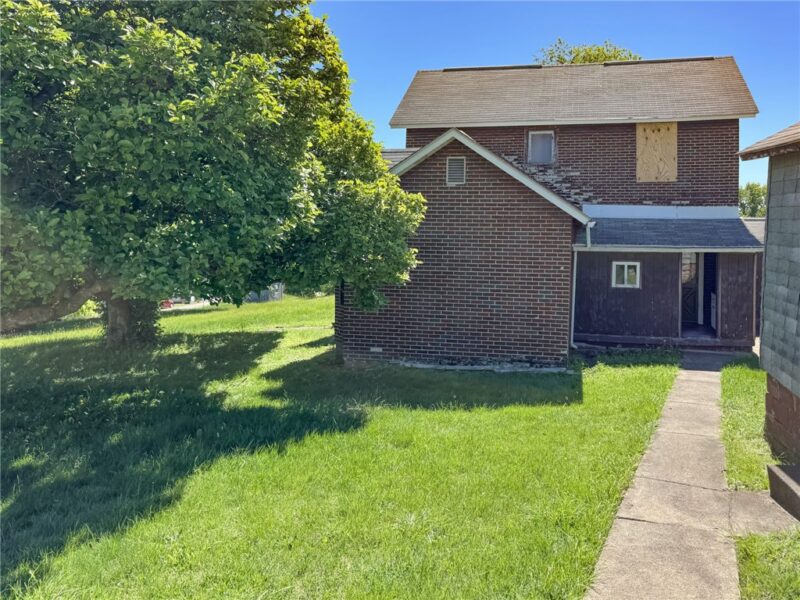 605 Maple St — photo 3
