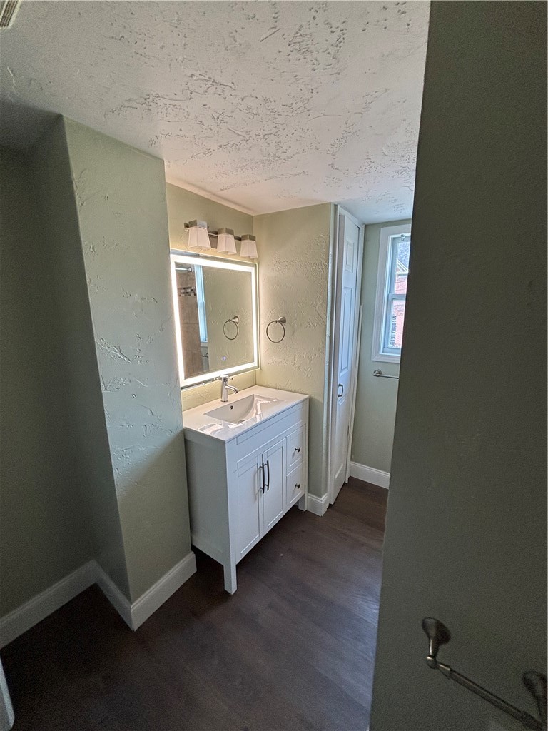 36 N Spring Ave — photo 4