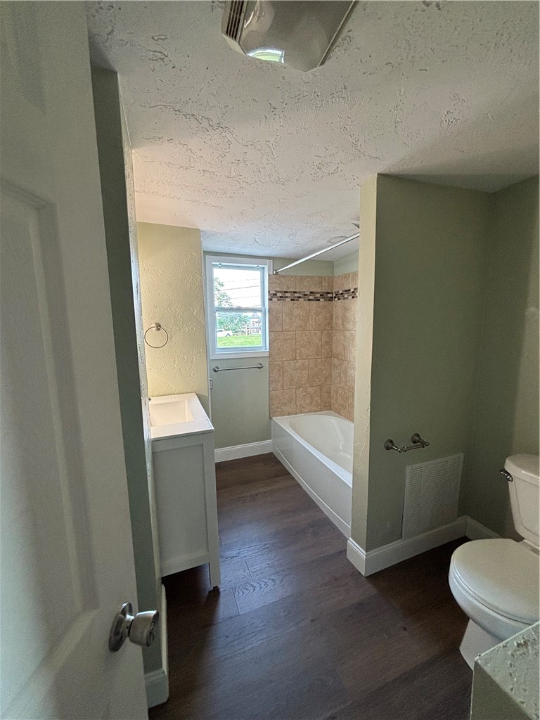 36 N Spring Ave — photo 5
